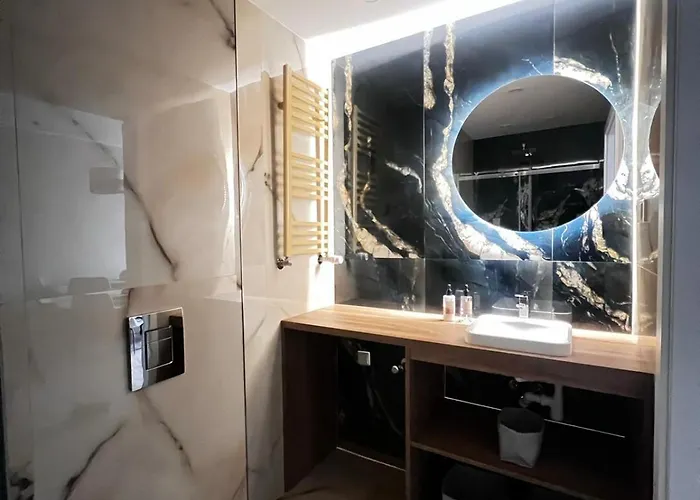 Nadmorski * סיאנוז'טי